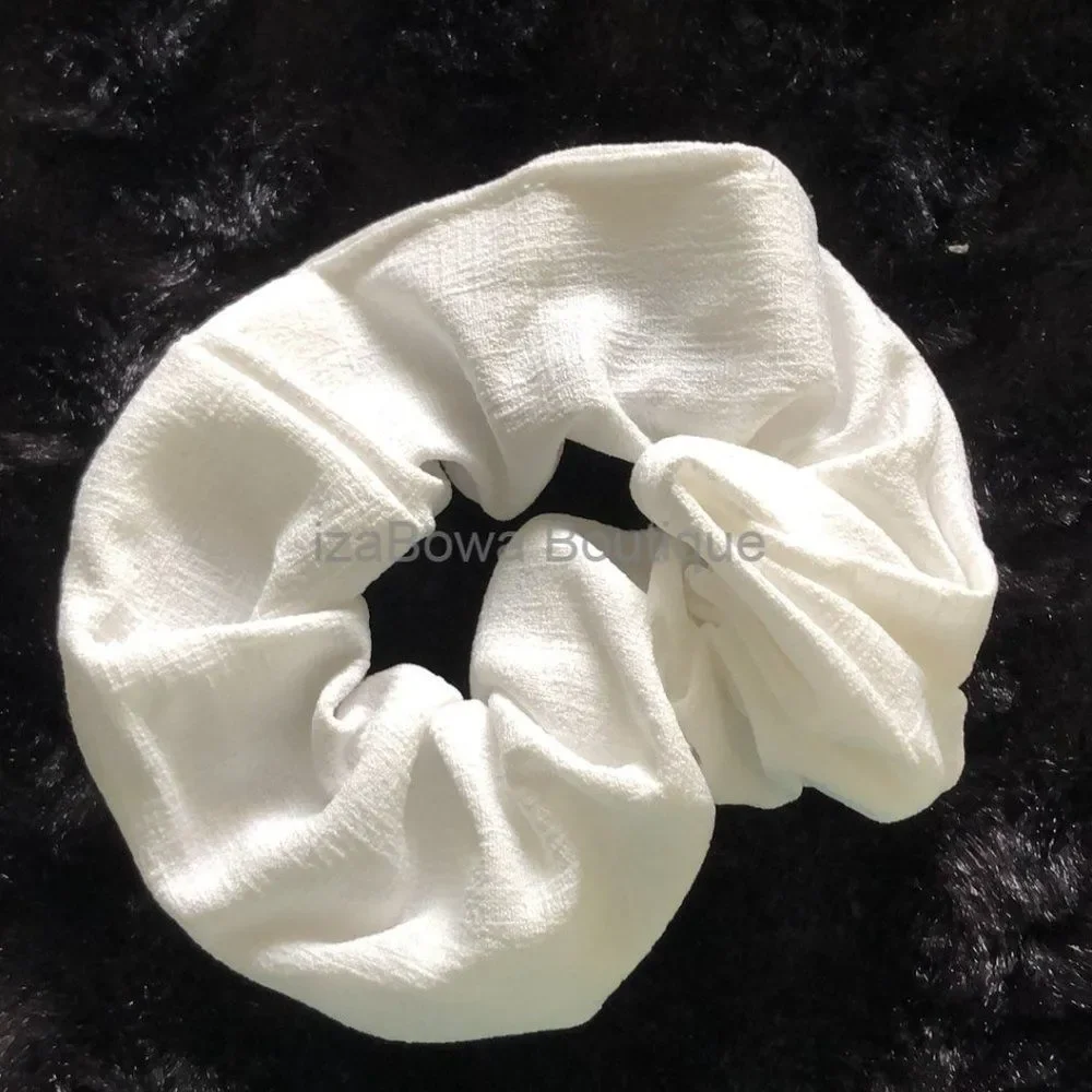 ****  White Chiffon Scrunchie  SC2783  (kids) NWT  handcraft  Boutique